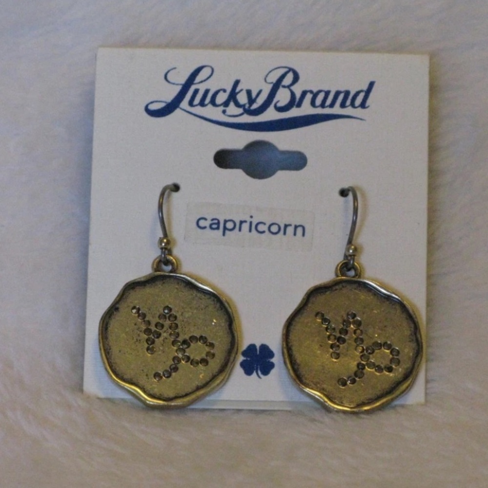 Lucky Brand 'Capricorn' Astrology Earrings Beautiful Gold Zodiac Design NWT